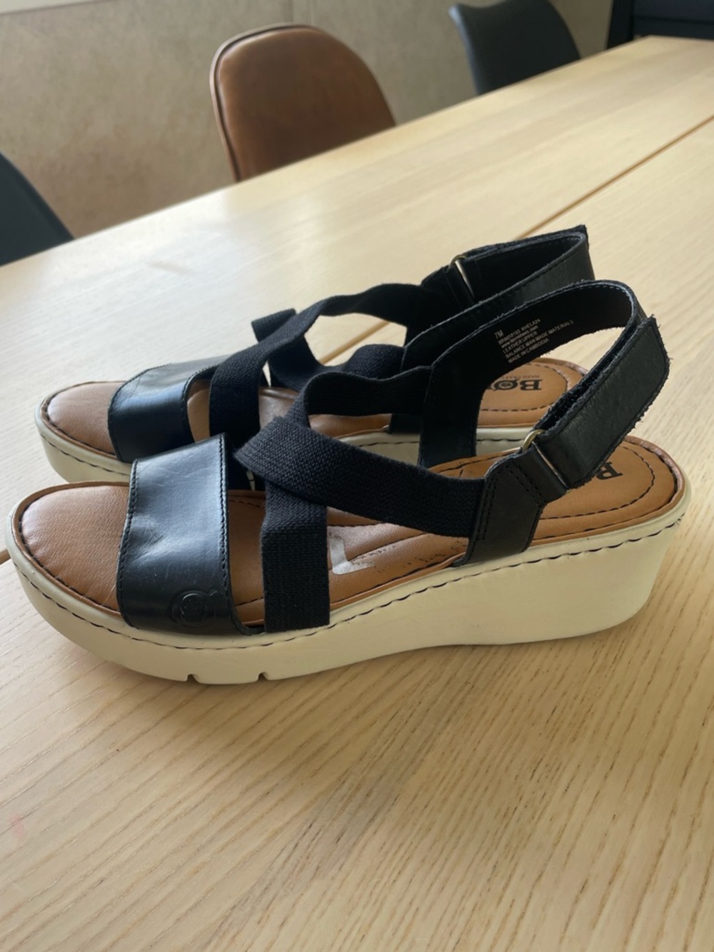 Born Wedge Sandals Black Strap Platform Sandals women’s size 7 ladies wedges